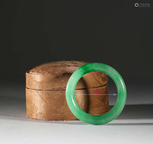 Jade bracelet in Qing Dynasty