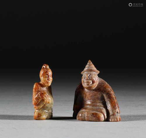 In the Han Dynasty, a pair of Hetian jade Figurines