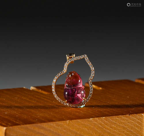 Red tourmaline gourd Necklace