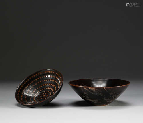 In the Song Dynasty, there was a pair of kilns and bowls in ...