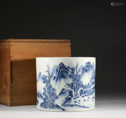 Qing Dynasty, blue and white landscape pen holder