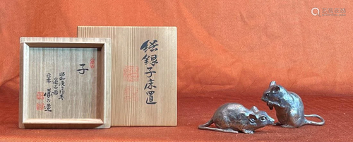 Rare Pair Japanerse Silver Rat Okimono by Zoroku