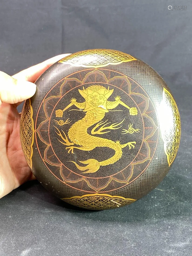 Unusual Japanese Oribe Porcelain Box with Lacquer