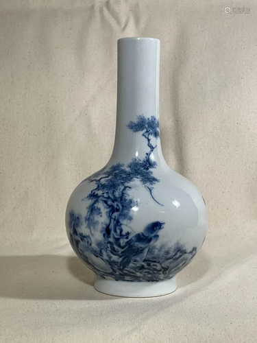 Chinese Blue White Porcelain Vase - Bird