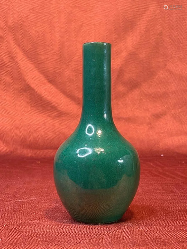 Chinese Green Crackle Glazed Porcelain Vase