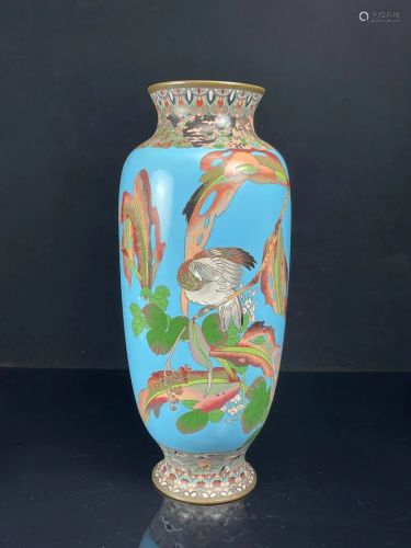 Japanese Cloisonne Vase - Naturalistic Approach