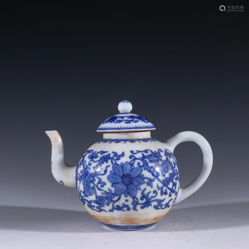 A Chinese Blue and White Porcelain Teapot