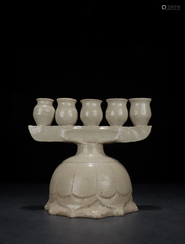 A Chinese Xiangzhou-Ware Glazed Porcelain Lampstand