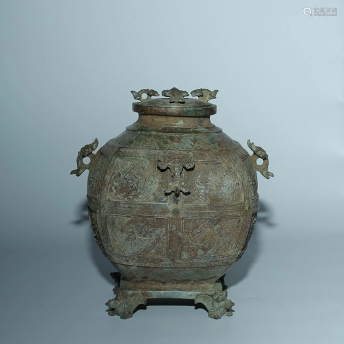 A Chinese Bronze Container