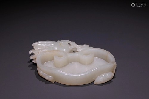 A Chinese Carved Jade Brush Washer