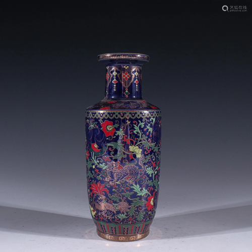 A Chinese Famille-Rose Porcelain Vase