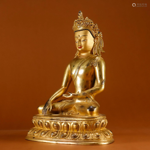 A Chinese Gilt Bronze Figure of Buddha