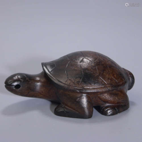 BROWNISH JADE TURTLE ORNAMENT