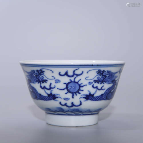 BLUE AND WHITE DRAGON AND PEARL BOWL