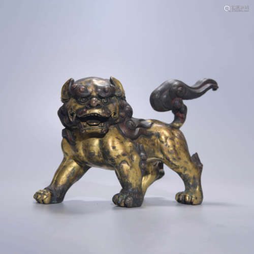  GILT BRONZE LION ORNAMENT