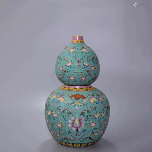 FAMILLE ROSE DOUBLE-GOURD SHAPED VASE