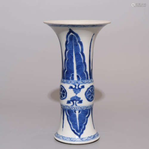 BLUE AND WHITE BEAKER VASE