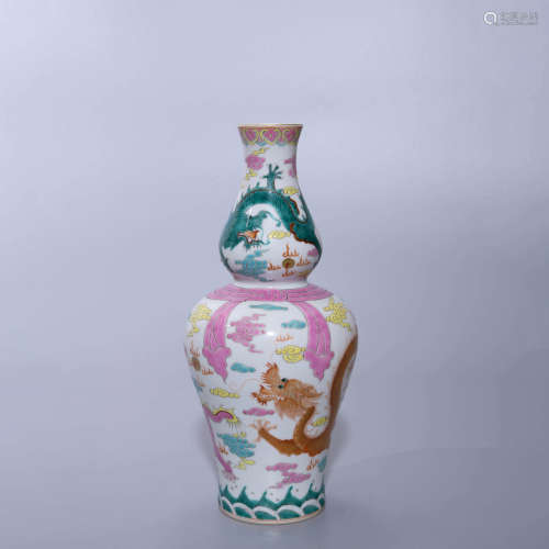 FAMILLE ROSE DRAGON AND PEARL WRAPPED VASE