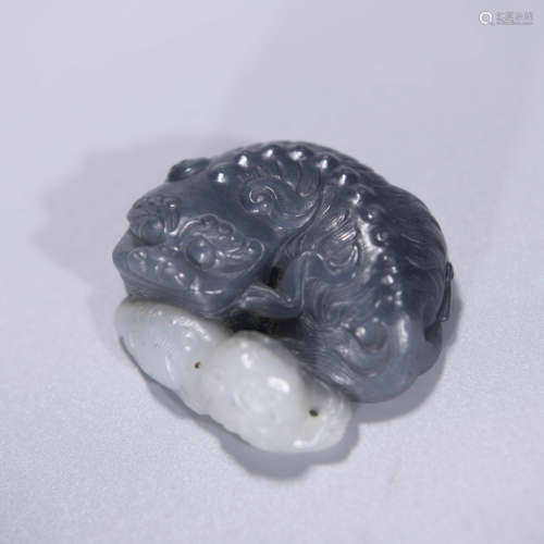 BLACK AND STONE JADE CAMEO LION GROUP