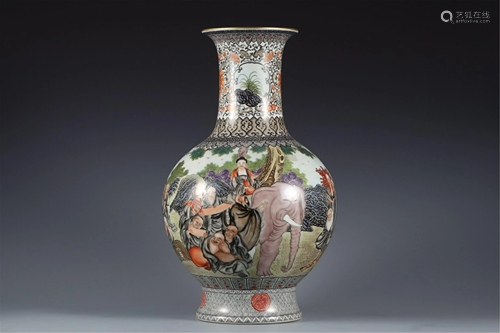 A FALANGCAI EIGHTEEN ARHATS VASE