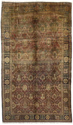 A TABRIZ CARPET WITH ALL-OVER PATTERN, 1900