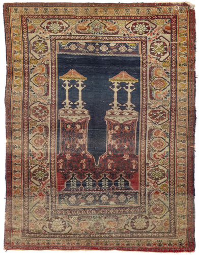 AN ANATOLIAN SIVAS RUG, 19TH CENTURY