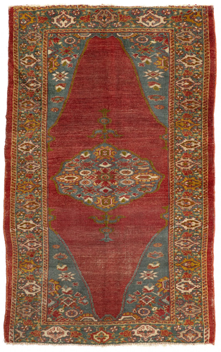 A ZIEGLER MAHAL RUG, 19TH CENTURY