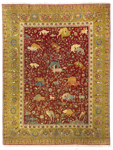 A TAHRAN RUG, IRAN, 20TH CENTURY