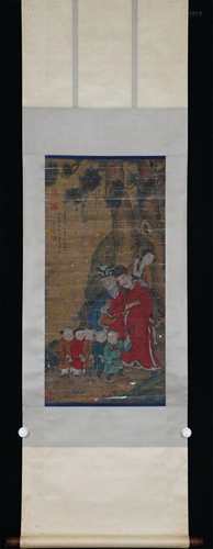 A CHINESE SILK PAINTING DEPICTING FIGURES STORY