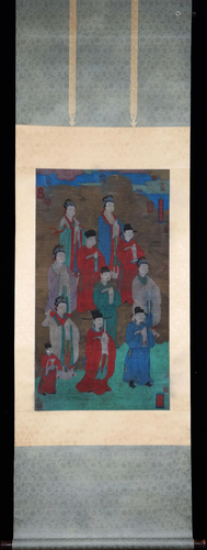 A CHINESE SILK PAINTING DEPICTING FIGURES STORY