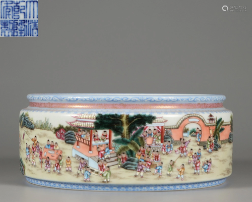 A Famille Rose Hundred Kids Washer Qing Dynasty