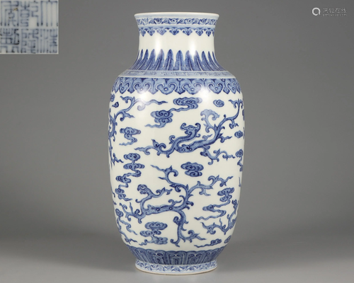 A Blue and White Lantern Vase Qing Dynasty