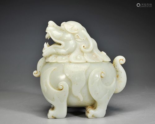 A Carved White Jade Incense Burner Luduan Qing Dynasty