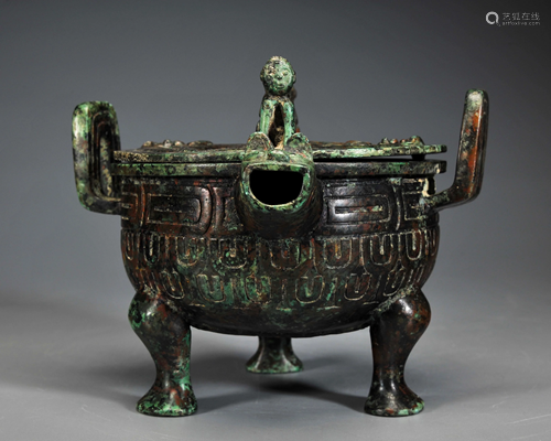 A Bronze Ritual Vessel Ding Shang Dynasty