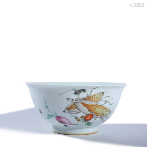 A Falangcai Grass And Insect Bowl