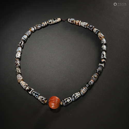 ANCIENT INDIAN AGATE DZI NECKLACE