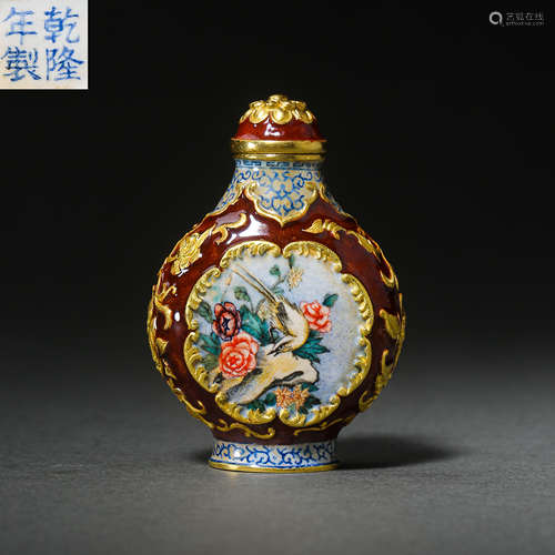 GOLDEN ENAMEL SNUFF BOTTLE, THE QIANLONG PERIOD OF THE QING ...