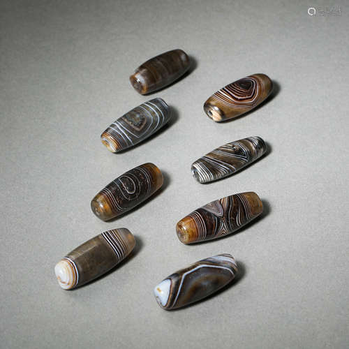 A SET OF ANCIENT INDIAN AGATE BEADS