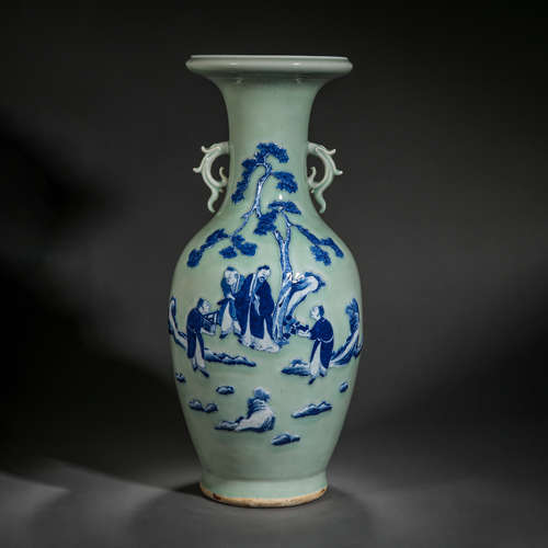 QING DYNASTY, LARGE CHINESE BLUE AND WHITE DECIPTS HUMAN PIC...