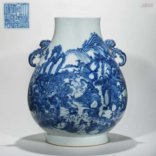 A LARGE BLUE AND WHITE DEER VASE, THE QIANLONG PERIOD OF THE...