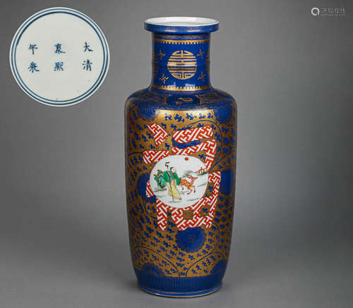 A LARGE BLUE GLAZE VASE WITH GOLD PAINTED, THE KANGXI PERIOD...