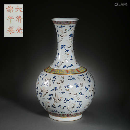 WHITE CRANE PATTERN FLASK VASE, THE GUANGXU PERIOD OF THE QI...