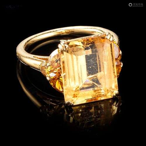 Cartier Paris, bague sertie d'une citrine (env. 5ct) épaulée...