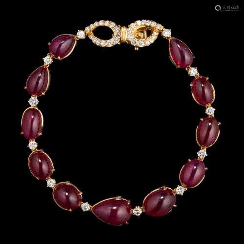 Bracelet serti de rubis non chauffés taille cabochon (43,31 ...