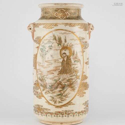 Grand vase rouleau, Japon, Satsuma, fin XIXe s Porcelaine à ...