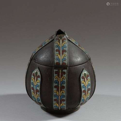 CHINE Brûle-parfum en bronze cloisonné en forme de bouton de...