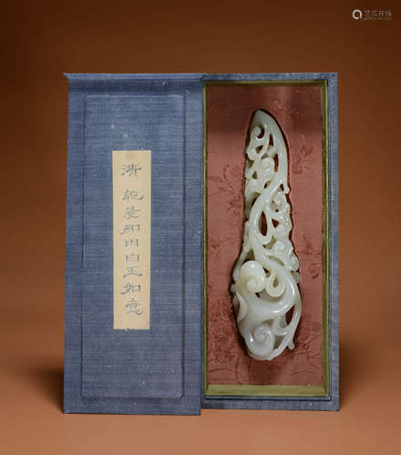 A HETIAN JADE CARVING OF RUYI