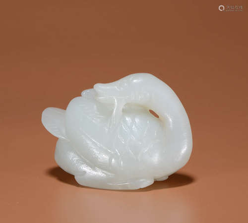 A HETIAN JADE CARVING OF DUCK