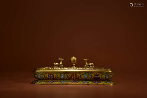 A CLOISONNE ENAMEL DOUBLE-DEER INCENSE BURNER