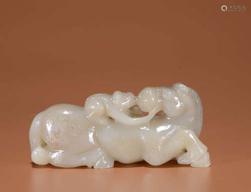 A HETIAN JADE CARVING OF HORSE AND MONKEY